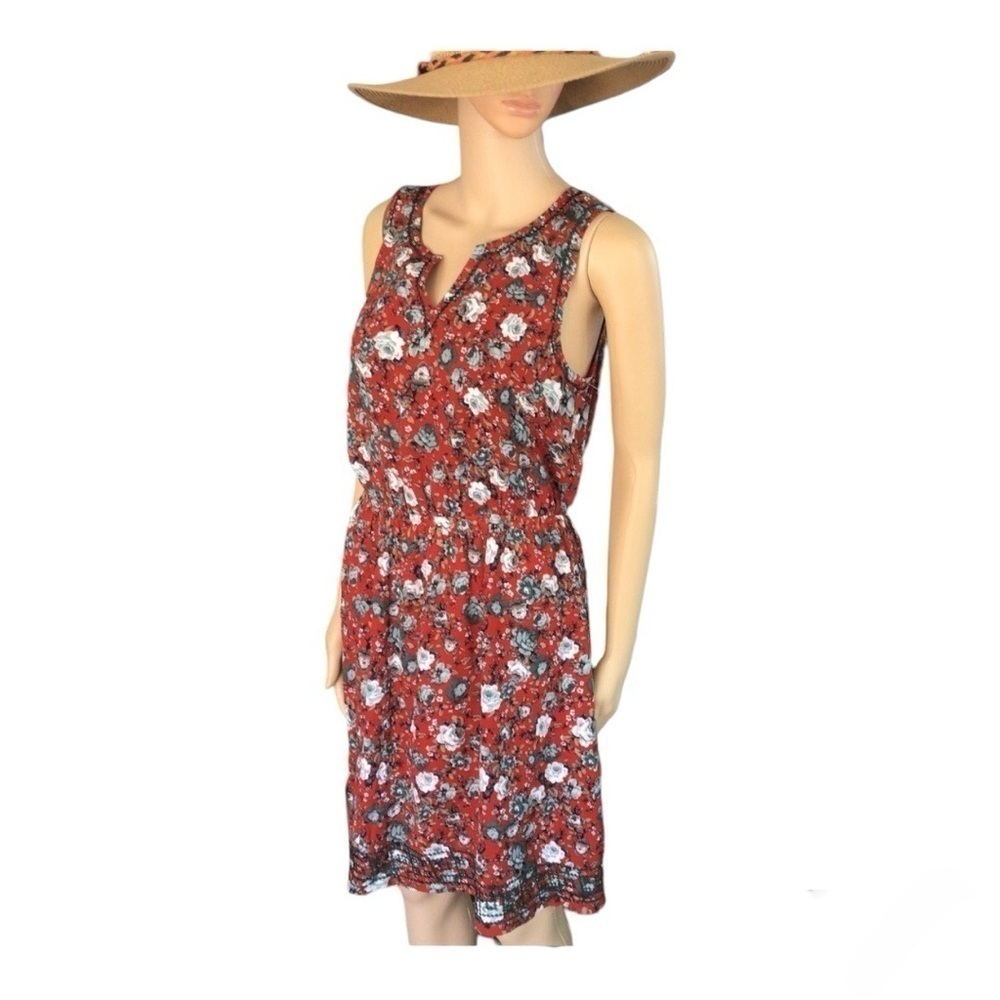 Market Spruce Knee Length Embroidered Hem Dress